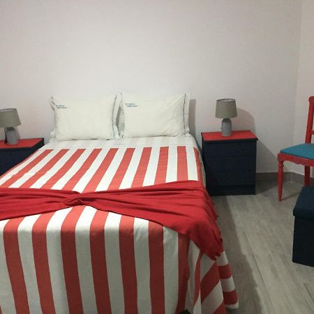 Casa De Ferias Na Praia 4+1 Nazaré Kültér fotó